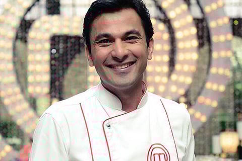 Chef Vikas Khanna enters Bigg Boss house for cooking task