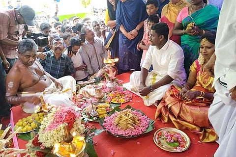 'Example of religious harmony': Kerala mosque hosts and pays for Hindu wedding
