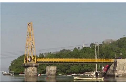 Seven killed, three missing in Indonesia bridge collapse