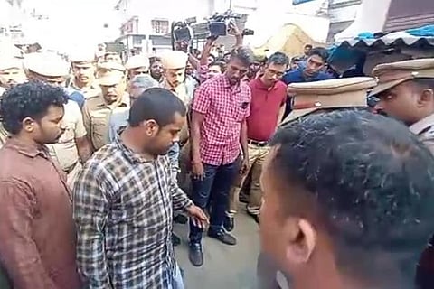 Abdul Sameem and Thoufeeq being brought to the crime scene at Kaliyakkavilai amid tight security on Saturday