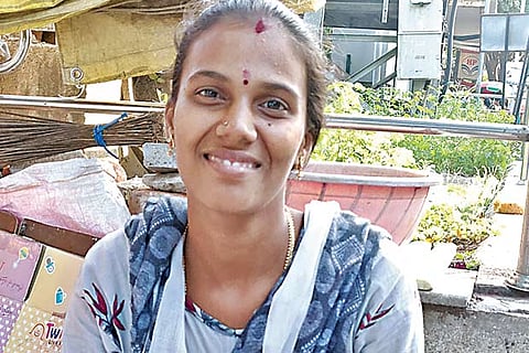 Chitra P (28), Assorted goods vendor