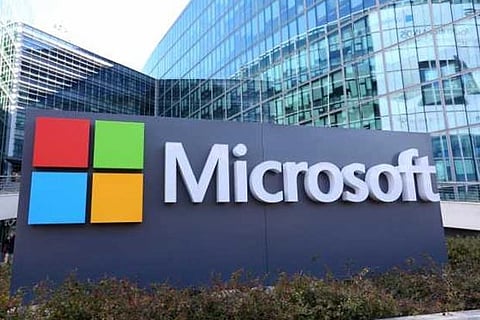 Microsoft OneDrive gets 100GB file upload limit, Dark Mode