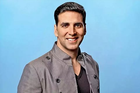 Akshay's medical 'flying trip' to Nashik ignites social media