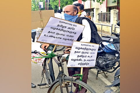 Advocate SA Syed Haroon selling tea in Erode