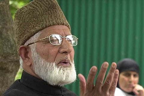 Pakistan upper house passes resolution to laud Kashmiri separatist Geelani
