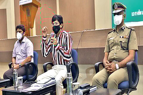 Special officer, Corporation Commissioner and CoP at a press meet