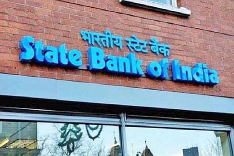 Banks flush with liquidity, but can't lend recklessly: SBI official