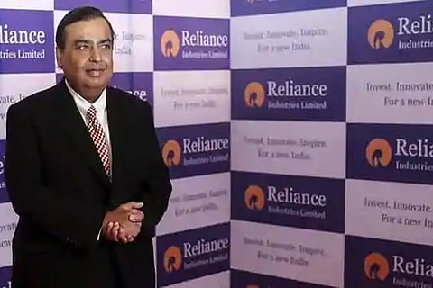 Mukesh Ambani, family get 5.52 lakh shares each in RIL rights issue