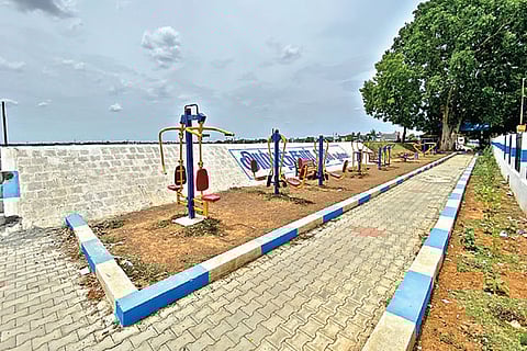 The park has outdoor gym