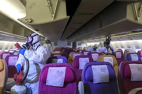 American Airlines passenger removed for not wearing mask