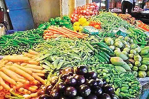 With no takers, veggie prices crash at Tirumazhisai