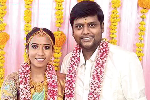 Actor Ashwin marries his girlfriend in lockdown