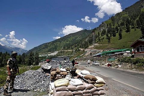 Indian, Chinese military hold third round of talks to resolve border issue