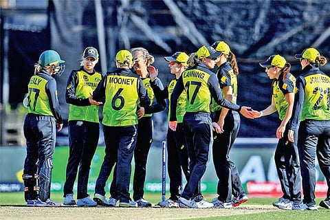Reigning champ Australia enters Women’s T20 WC semi-finals