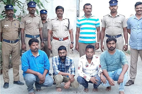 The arrested gang with the police
