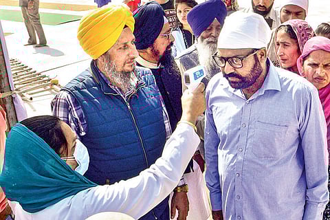 Thermal screening being conducted at Golden temple in Amritsar