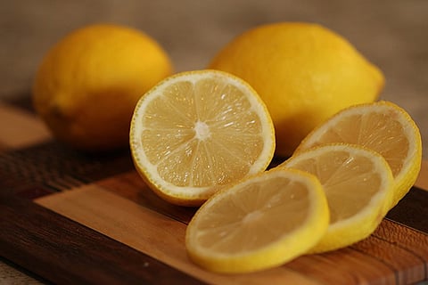 Lemon juice, Vitamin C no cure for dreaded virus