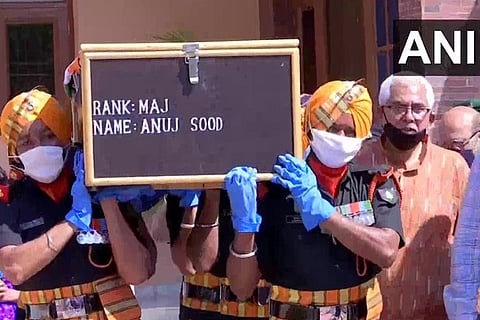 Major Anuj Sood killed in Handwara encounter cremated