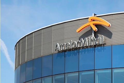 ArcelorMittal reports USD 1.1 bn net loss in Jan-Mar qtr
