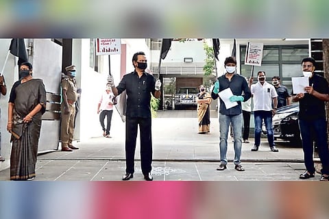 Submit White Paper on finance, says Stalin