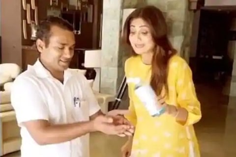 Shilpa Shetty advises all to use hand sanitiser