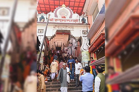 Ayodhya saints want temples to open