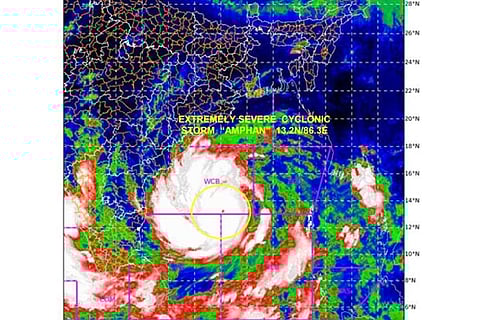 Bengal on alert as Amphan approaches, Odisha initiates evacuation