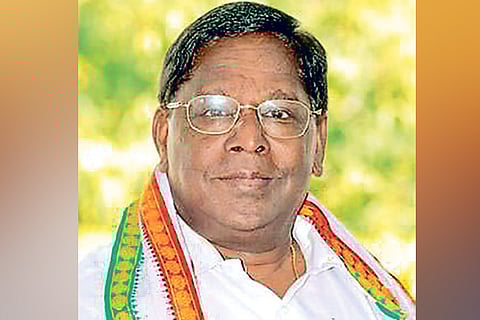 Pondy CM V Narayanasamy