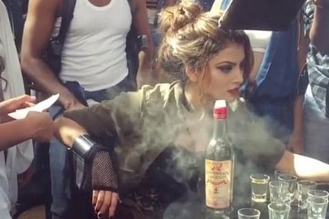 When Urvashi was shouted at for not knowing how to smoke