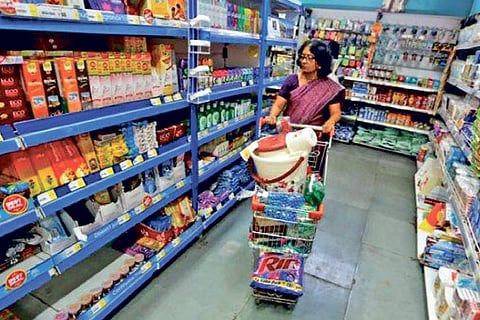 Reliance JioMart offers online grocery service, takes on Amazon, Flipkart
