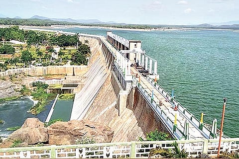 File photo of a brimming Sathanur dam in Tiruvannamalai district