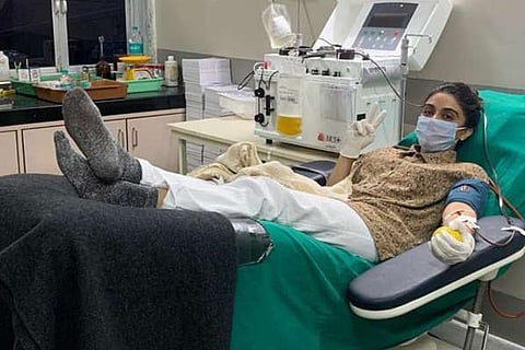 Zoa Morani donates plasma the second time for COVID-19 treatment