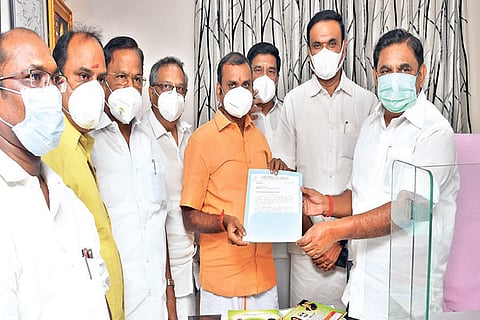 State BJP president L Murugan thanking Chief Minister in Chennai on Tuesday