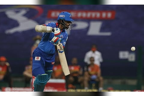 Felt it was plumb: Dhawan tells Yuvraj about his dismissal against SRH