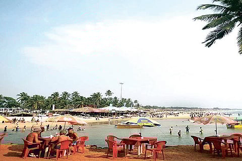 Beaches, road trips top preferences for long weekend