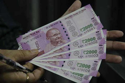 Drying-up FII inflows to weaken rupee