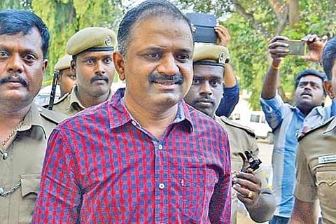 SC grants one-week parole to Rajiv assassination convict Perarivalan