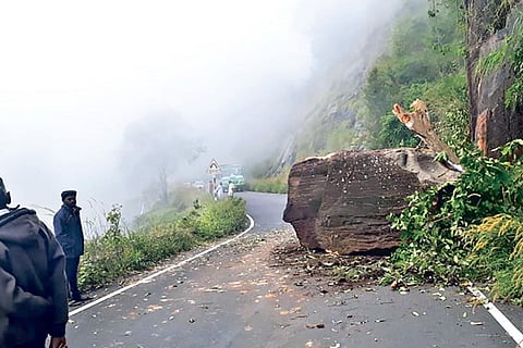 Traffic hit as boulder falls on ghat road due to rains in Kodaikanal