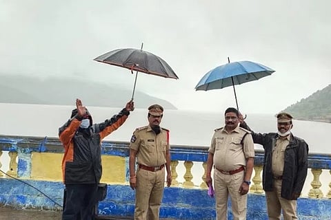 Amid cyclones, Andhra Police lends hand to disaster management