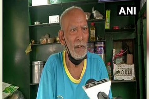 #BabaKaDhaba trends as B'wood urges fans to help struggling elderly food stall owners
