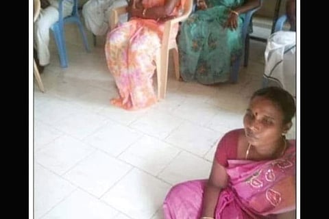 TN Dalit panchayat chief forced to sit on floor, Secretary arrested