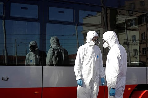 Maha Covid-19 further eases, deaths drop to May levels