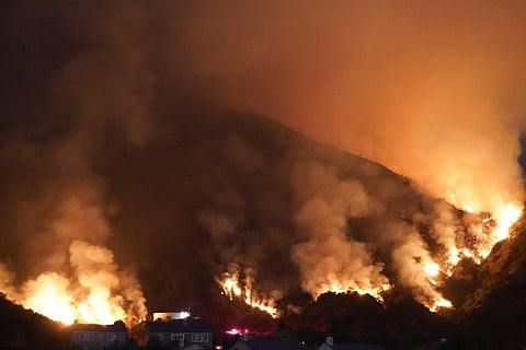 Smoke chokes West Coast as wildfire deaths keep climbing