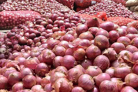 India permits onion export to Bangladesh on 'special consideration'