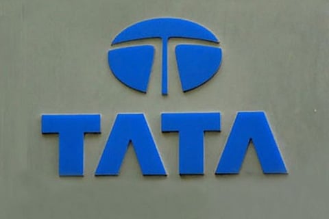 SC restrains Shapoorji group, Mistry from pledging or transferring Tata Sons shares