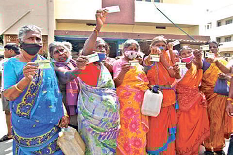 Chaos at PDS outlets in Erode as biometric registration hits snag