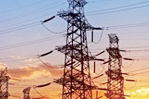 City faces double whammy of sweltering heat, power cuts