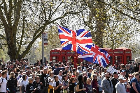 Anti-lockdown protesters defy restrictions in central London march