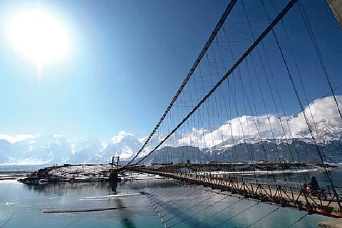 Lockdowns cut south Asia smog, and could fill reservoirs too