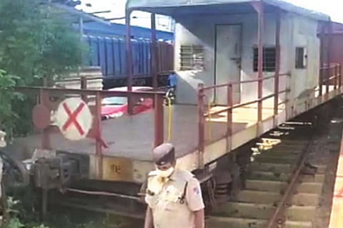 Brake van of cargo train with 2,500 tonnes of PDS rice derails in Nagercoil